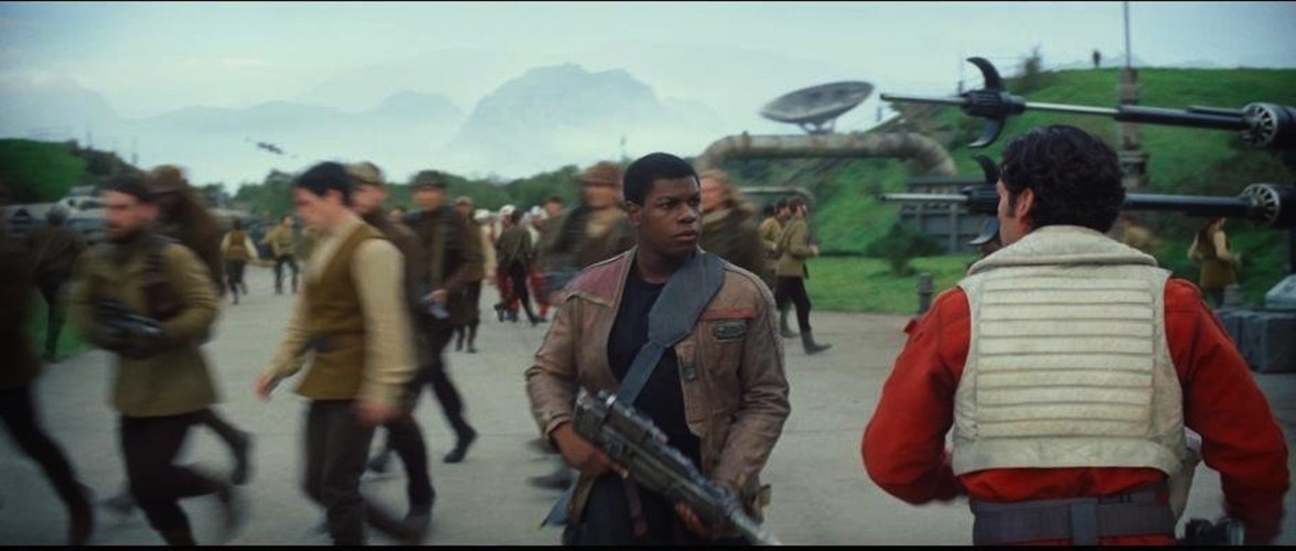 Dlaczego warto obejrzeć nowe 'Gwiezdne wojny'?