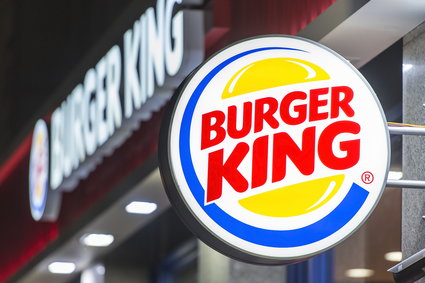 Zaskakująca promocja w Burger Kingu. Darmowe burgery dla wszystkich, którzy kupią frytki w McDonald's