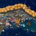Niesamowite urządzenie 25-latka w końcu skutecznie zbiera śmieci z oceanu