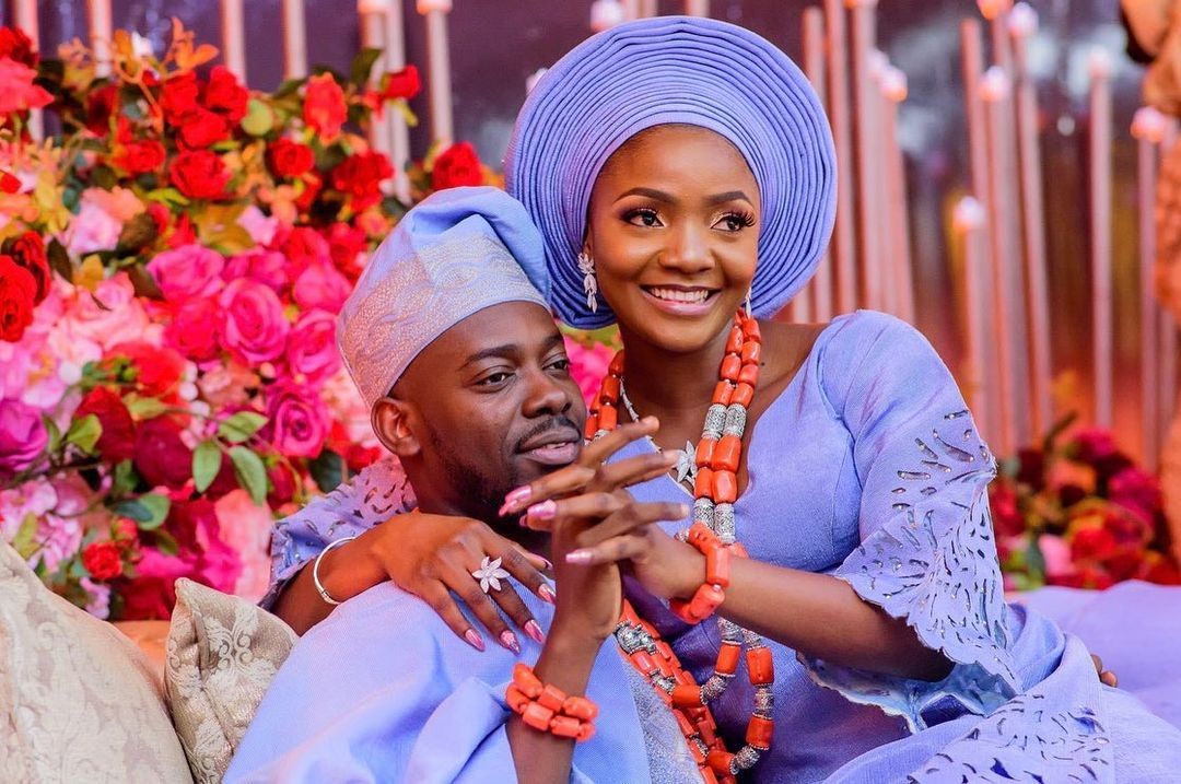 Ngerian singers Simi and Adekunle Gold [Instagram/SymplySimi]