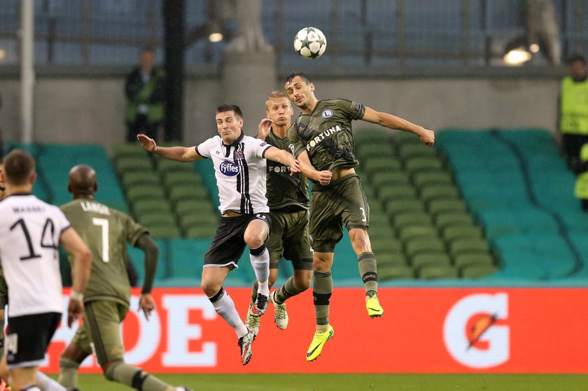 Legia Warszawa wypłaci wielkie premie za awans do Ligi Mistrzów