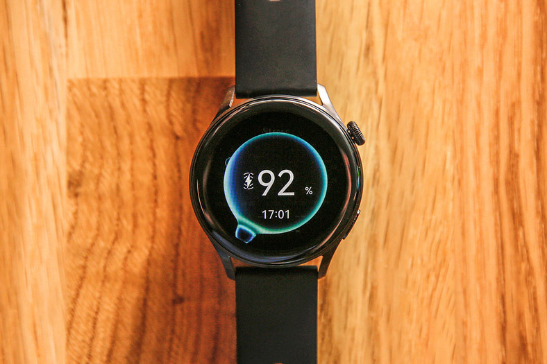 Huawei Watch 3 z baterią 450 mAh, gdy włączony jest wyświetlacz czasu, działa tylko przez dwa dni 