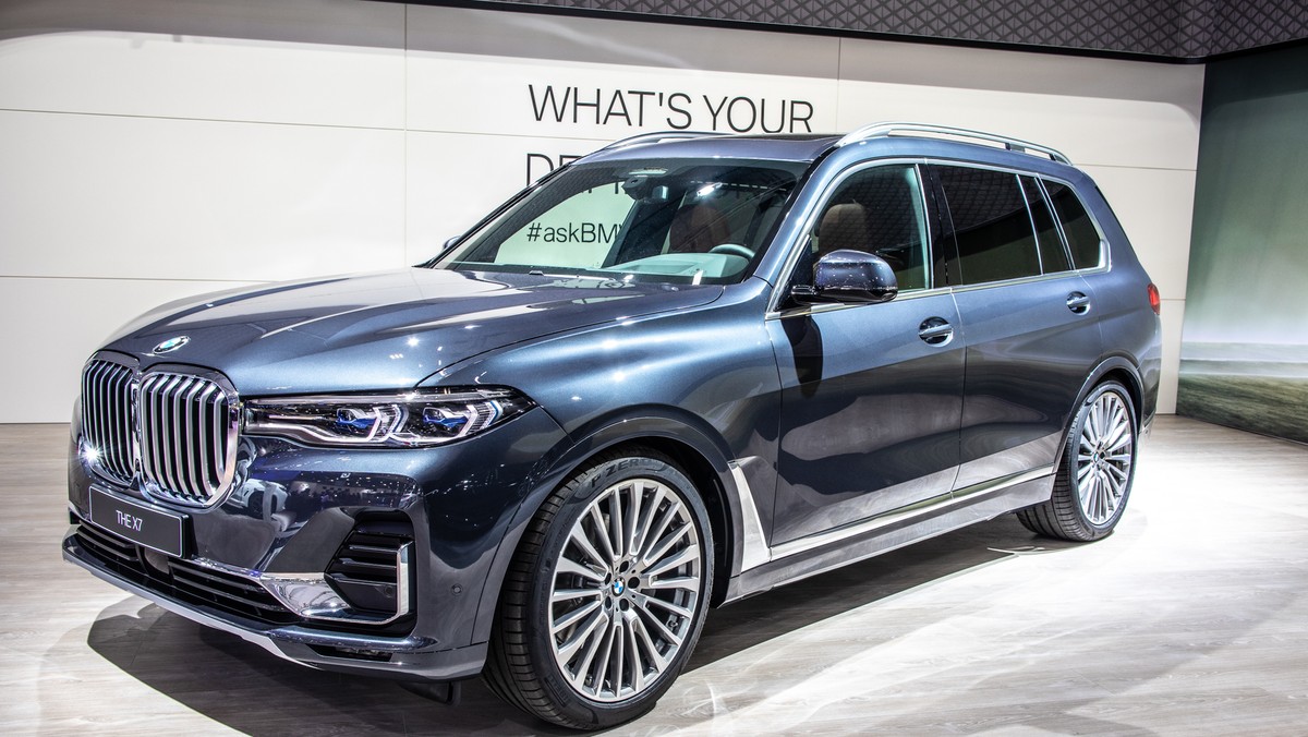 CBA kupuje luksusowego SUV-a BMW X7.