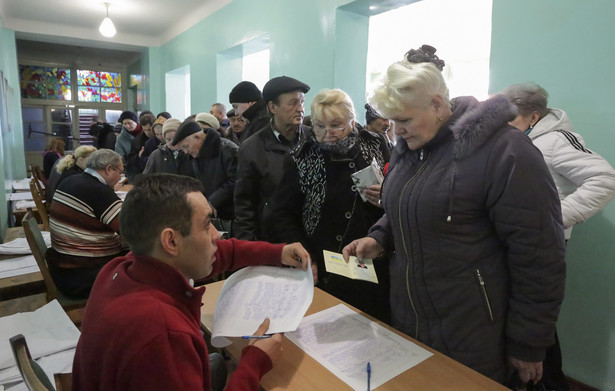 Wybory na wschodzie Ukrainy. Separatyści chcą integrować się z Rosją