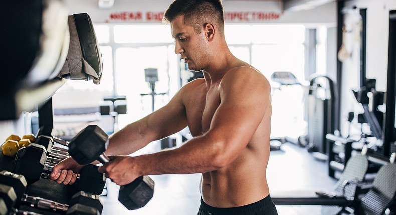 Drop sets can help you build muscle in half the time, new research ...
