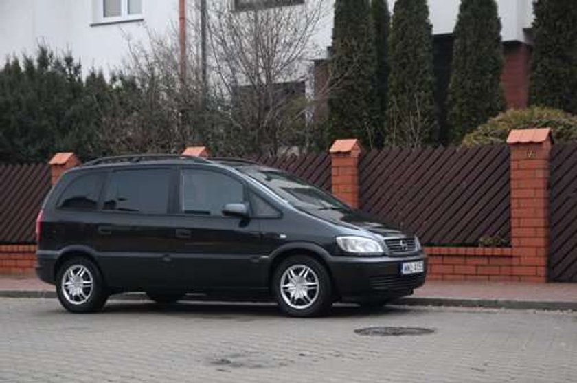 Opel Zafira, auto, samochód,