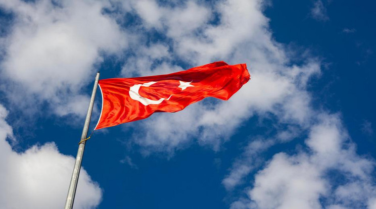 Törökországban először haladta meg a 200-at a halottak napi száma / Fotó: Pexels 