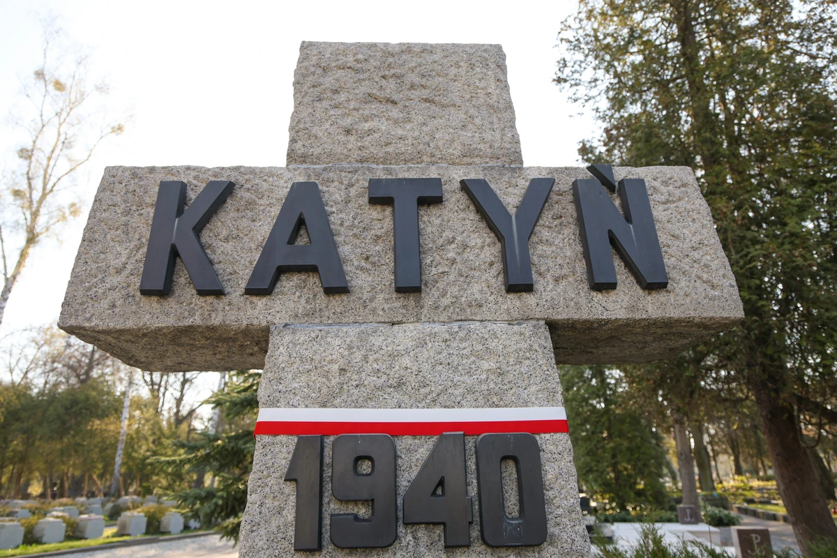85th Anniversary of the Katyn Massacre. A Memory That inactive  Hurts