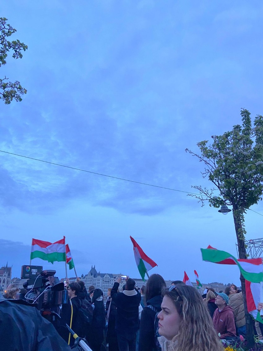 Pristalice Petera Mađara se okupljaju u Budimpešti