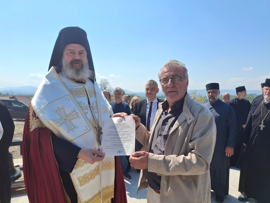 Episkop valjevski Isihije i ktitor Zoran Petrović