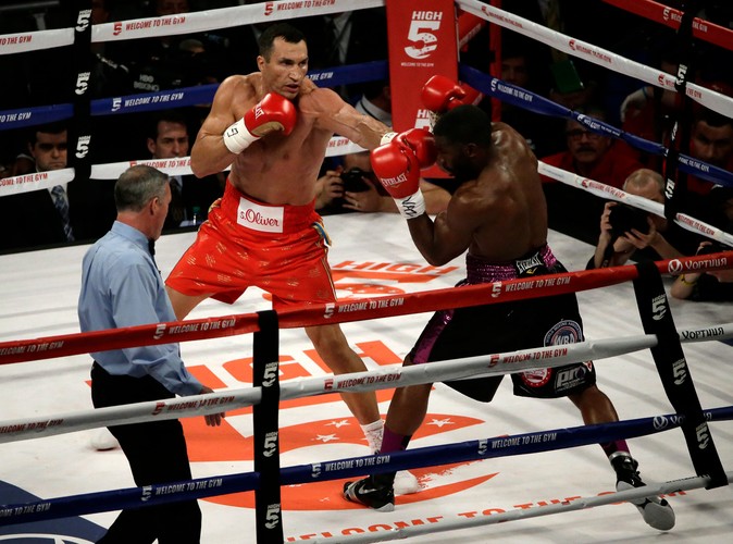 Władimir Kliczko obronił mistrzowski tytuł