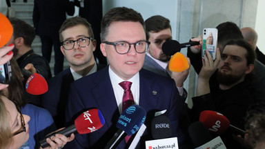 Starcie Szymona Hołowni z posłanką PiS-u. Ekspertka: doskonale wszedł w rolę