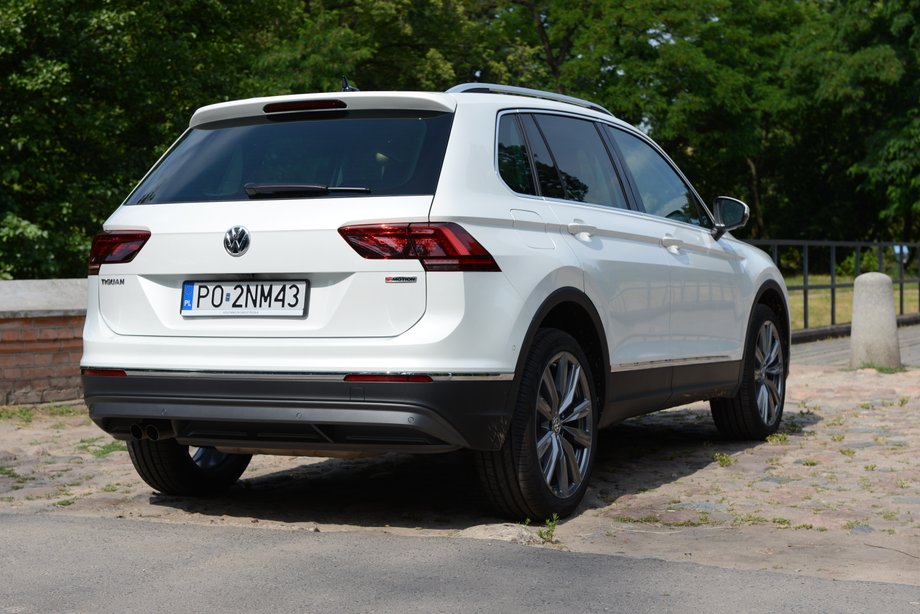 Volkswagen Tiguan ma stonowaną sylwetkę, ale wielu osobom to właśnie odpowiada.