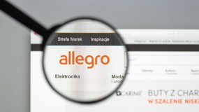 Allegro pod lupą UOKiK. Urząd bada praktyki firmy w zakresie dostaw