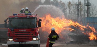 Pożar hałdy śmieci pod Łaskiem