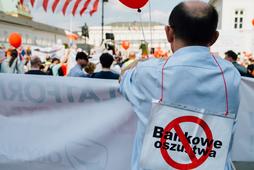 Protest frankowiczów w Warszawie