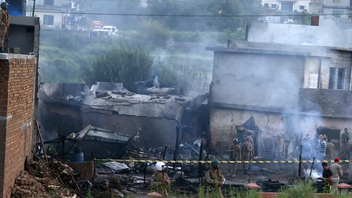 Pakistan: samolot wojskowy spadł na Rawalpindi
