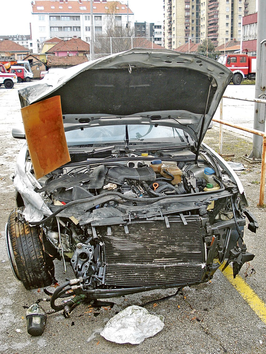 "Pasat smrti" na policijskom depou nakon stravične nesreće