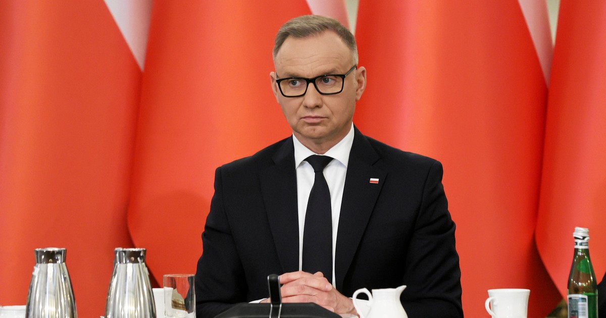 Dwór Dudy się rozpada. "Gdy opuści pałac, zostanie zupełnie sam"