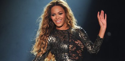 Beyonce miała wypadek i krwawiła. Fanki się okaleczają