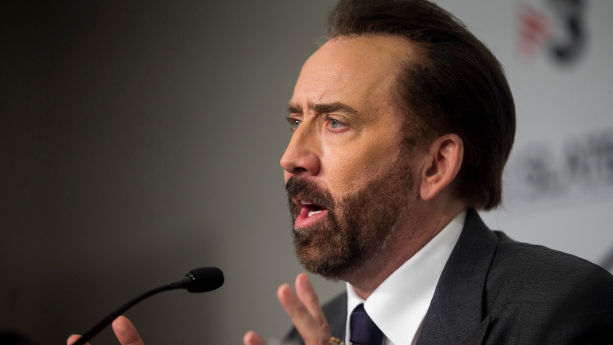 Gwiazdor filmowy Nicolas Cage wniósł o rozwód po czterech dniach od ślubu z przyjaciółką Eriką Koike w Las Vegas - poinformowała agencja Associated Press powołując się na dokumenty sądowe.