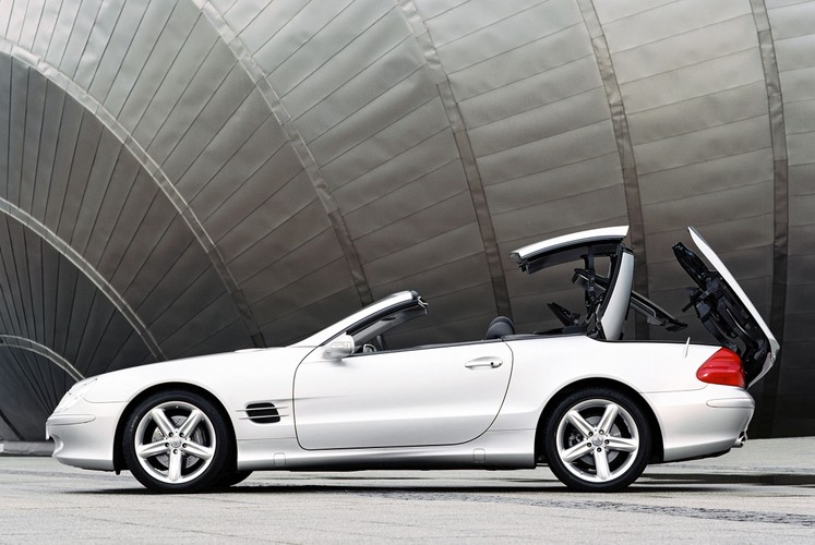 Mercedes SL produkowany od 2002 roku
