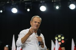 Światowy Związek Żołnierzy AK o słowach Tuska: Nazwanie WOT parawojskiem - karygodne