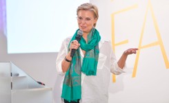 Młynarska wściekła na Owsiaka: Jesteś dziadersem