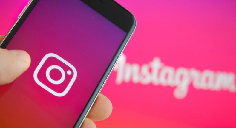 You can try several troubleshoot methods on Instagram when the app is malfunctioning.
