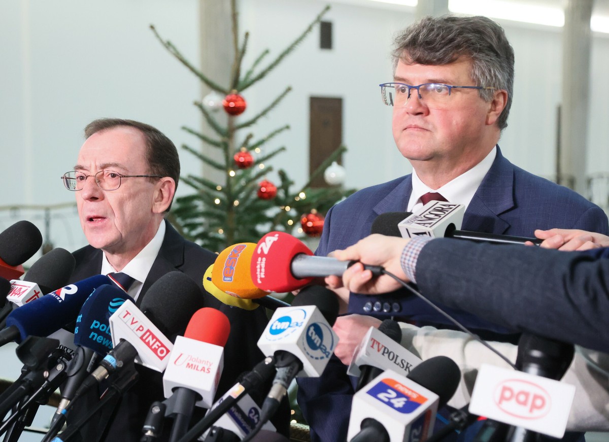 Kobosko o mandatach Wąsika i Kamińskiego