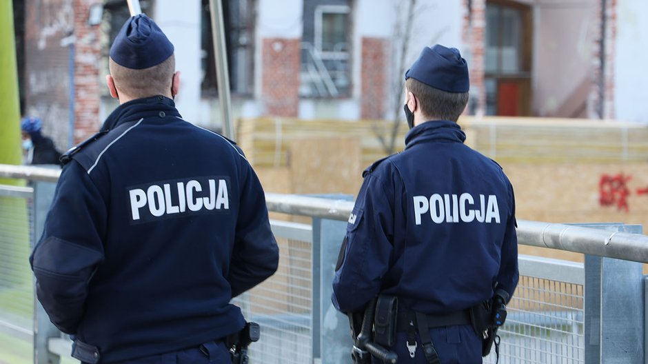 Napaść na policjanta w Kielcach. Są zarzuty i areszt dla napastnika