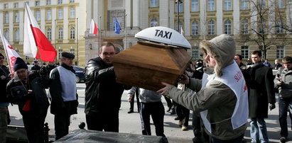 Protesowali przeciwko przewozom osób