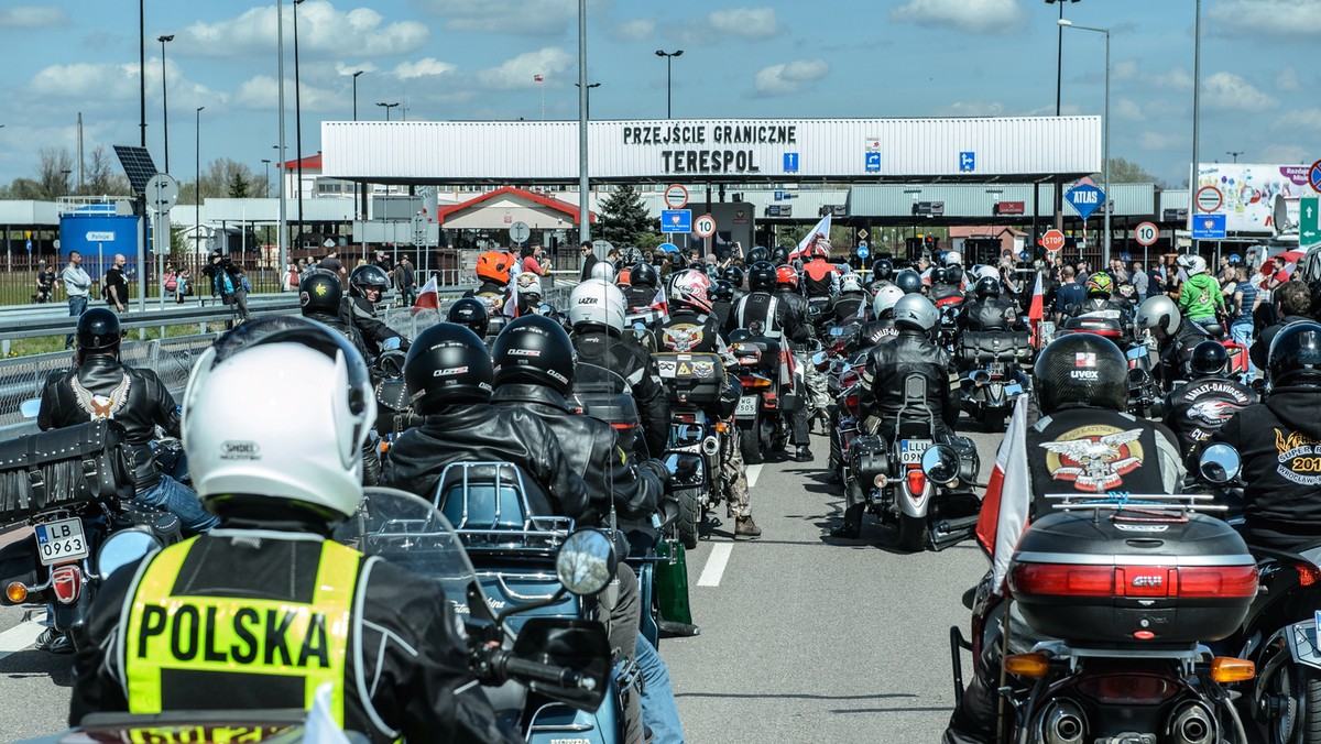 TERESPOL RAJD NOCNE WILKI  (Konwój polskich motocyklistów)