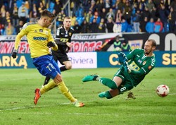 Lotto Ekstraklasa: Pierwsze zwycięstwo Arki. Korona rozbita w Gdyni