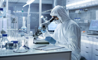 Pandemia utrudnia doktorantom karierę naukową