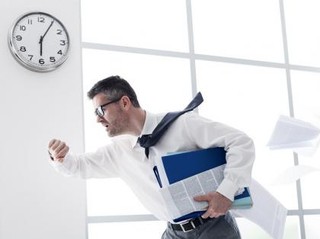 Ewidencjonowanie pracy zleceniobiorców w dowolnej formie