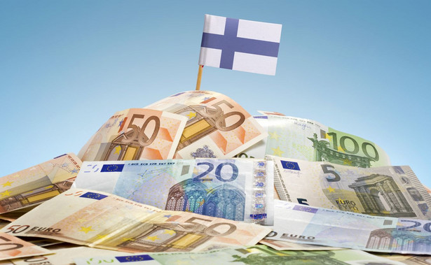 Pieniądze w kieszeni za nic, fiński eksperyment bez precedensu w historii świata. W Polsce byłoby to możliwe?