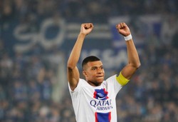 Kylian Mbappe po raz czwarty z rzędu piłkarzem sezonu we Francji
