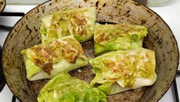 Gołąbki z PRL. Niezawodny przepis, który zawsze się udawał