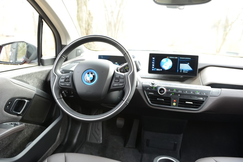 BMW i3S