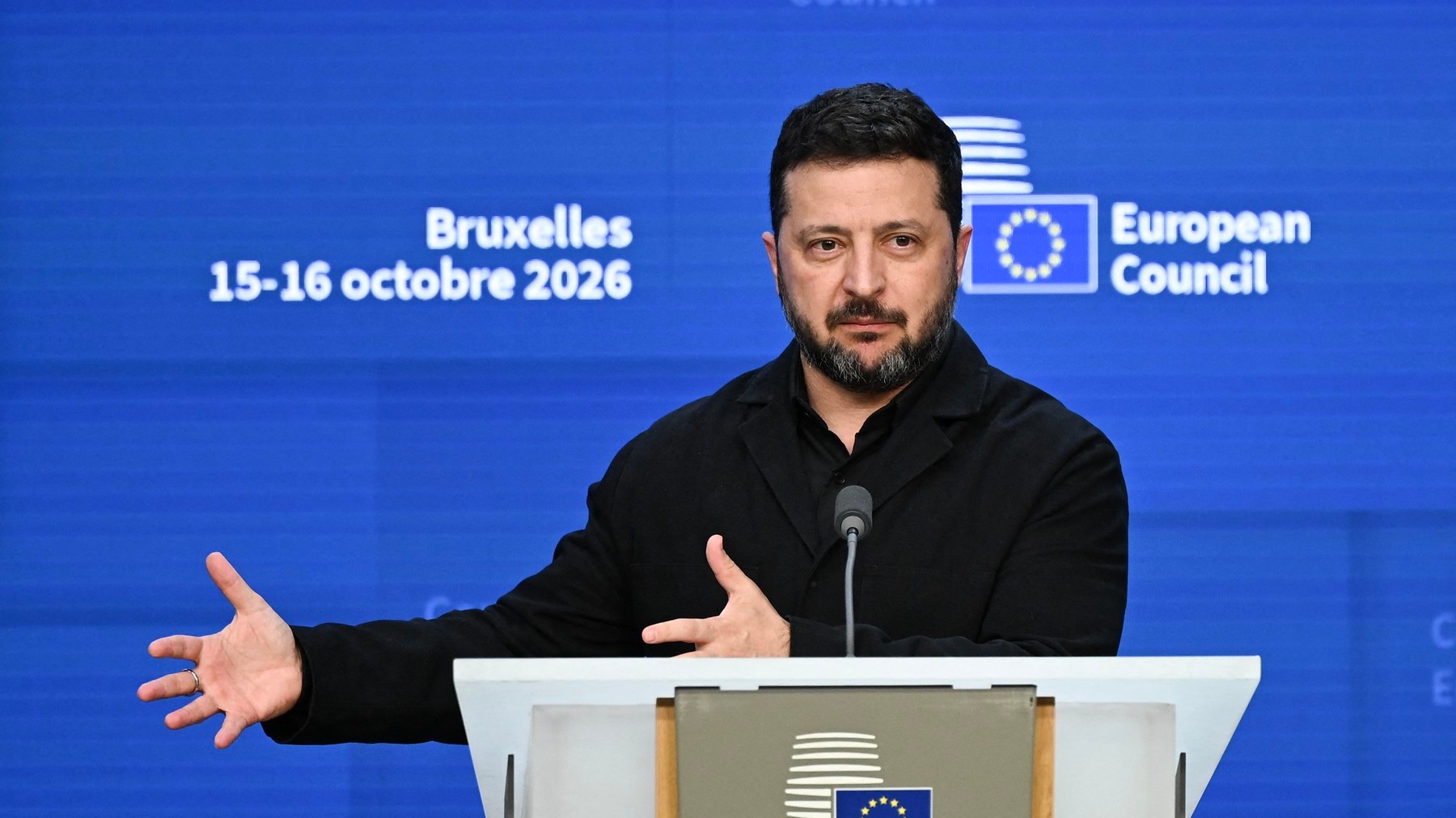 Volodimir Zelenski anunță o posibilă întâlnire cu negociatorii lui Trump și condițiile în care Ucraina poate înceta atacurile asupra rafinăriilor din Rusia