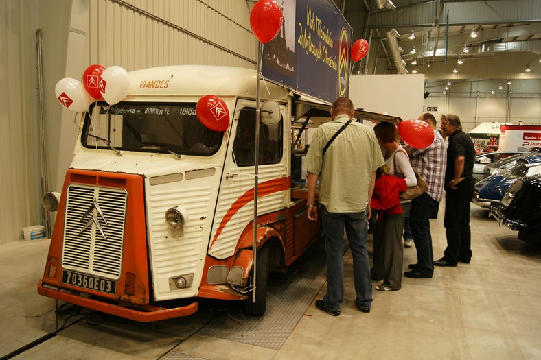 Moto Nostalgia 2011 – uczta dla koneserów motoryzacji (galeria)