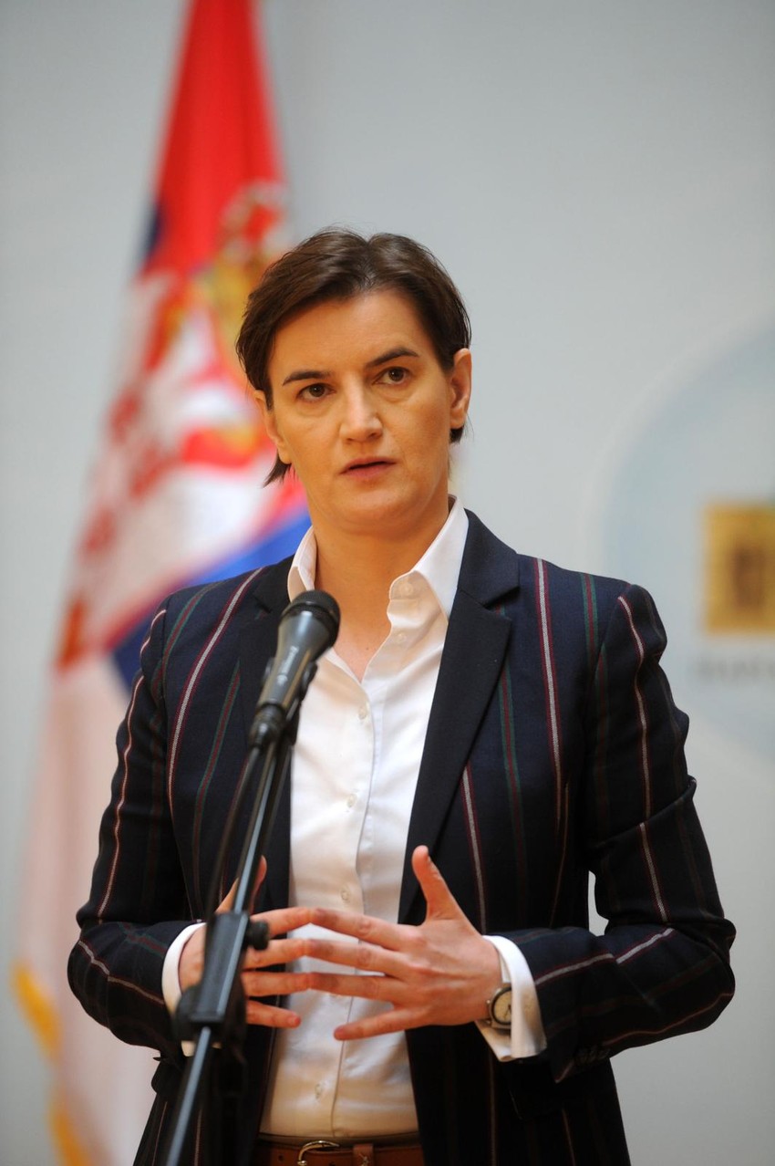 Ana Brnabić: Do kraja mandata vlade ukinućemo pečat