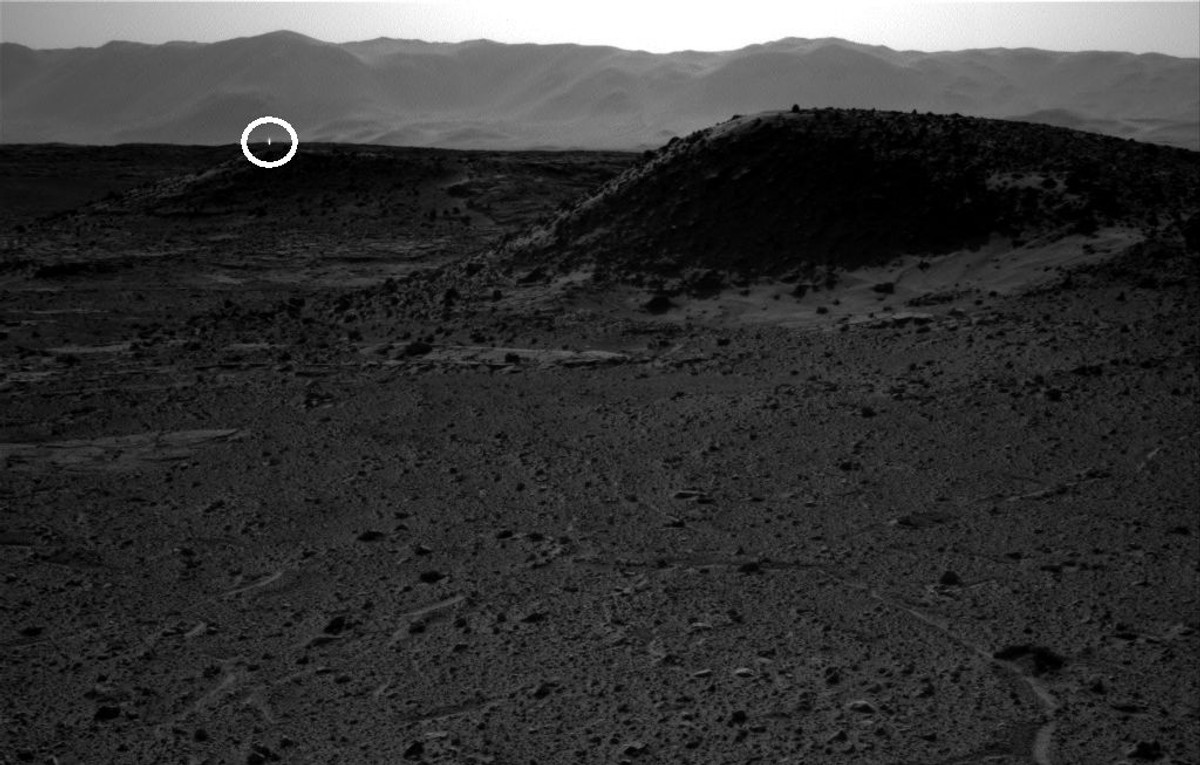 "Światło" na Marsie, zdjęcie wykonane przez łazik Curiosity