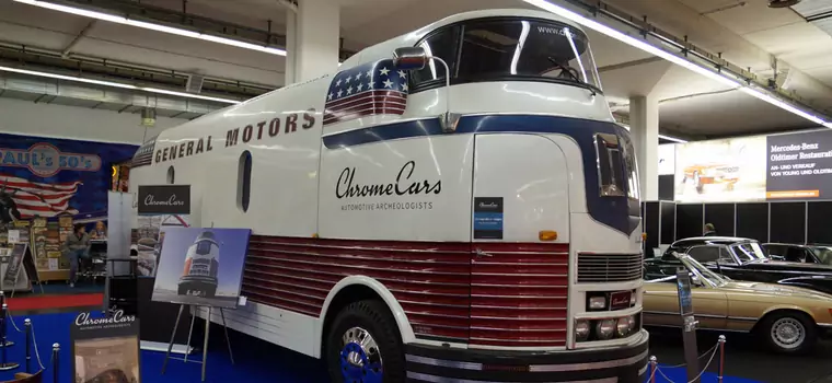 GM Futurliner na Techno Classica w Essen