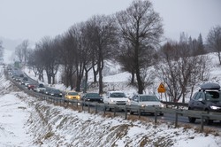 Korki na Zakopiance. Świąteczni turyści jadą pod Tatry