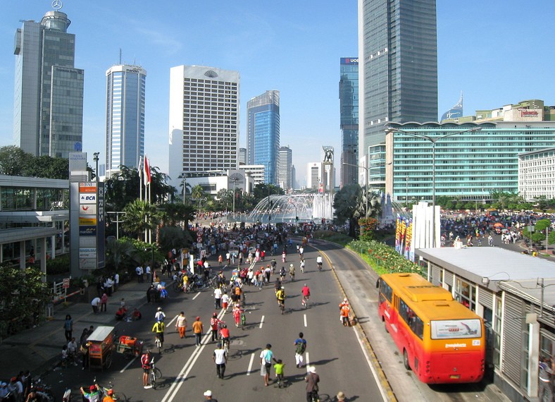 Car Free Day w Dżakarcie, fot. Gunawan Kartapranat via Wikimedia Commons