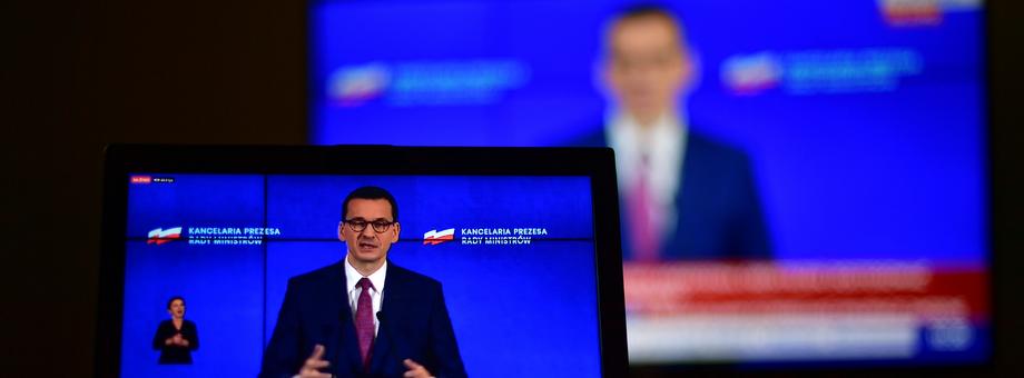 Premier Mateusz Morawiecki ogłasza terminy wejścia w życie drugiego etapu otwarcia gospodarki i luzowania obostrzeń spowodowanych epidemią koronawirusa w Polsce. Warszawa, 29 kwietnia 2020 r.