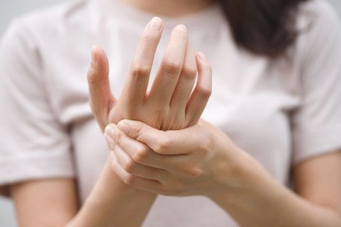 Lepkehimlő felnőtteknél – a tünetek miatt könnyű más betegségekkel összekeverni
