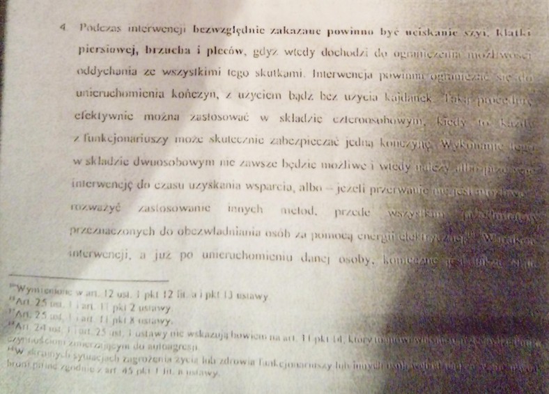 Fragment opinii zleconej w 2015 r. przez Komendanta Głównego Policji dotycząca stosowania środków przymusu bezpośredniego wobec osób znajdujących się pod wpływem substancji psychoaktywnych